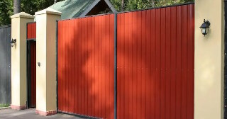 Купить ворота из профнастила Армавир, цена от 4050 руб.
